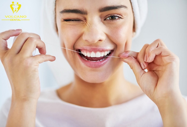Sử dụng chỉ nha khoa là một phần quan trọng của việc chăm sóc răng miệng hàng ngày