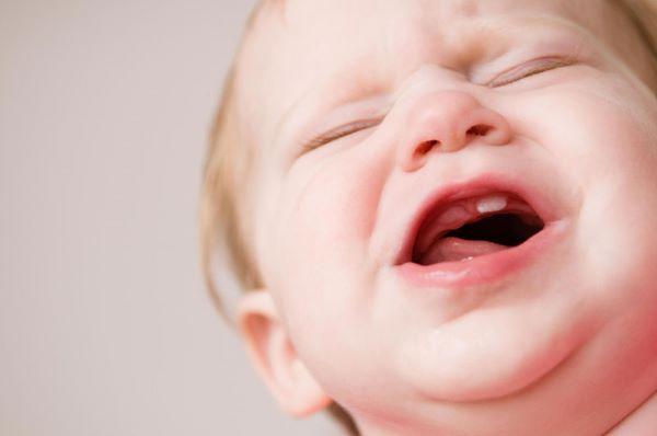 Sốt mọc răng có nguy hiểm đến tính mạng hay không?