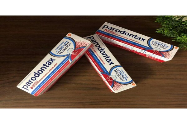 Kem đánh răng chống ê buốt răng Parodontax Complete Protection Kem đánh răng chống ê buốt răng Parodontax Complete Protection