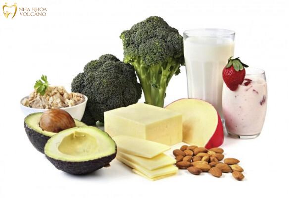 Đau răng khôn nên ăn gì? Một số lưu ý khi bị đau răng Bị mọc răng khôn nên ăn gì?